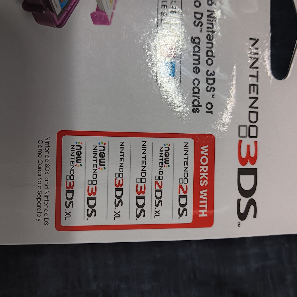 Nintendo 3DS Compact Game Case! - Picture 2 of 3